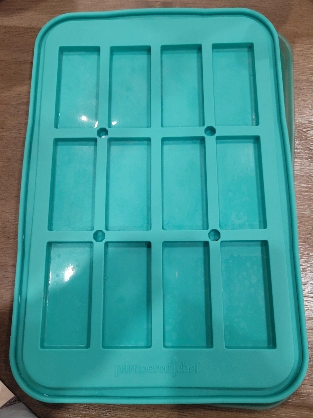 Pampered Chef Silicone Snack Bar Making Mold